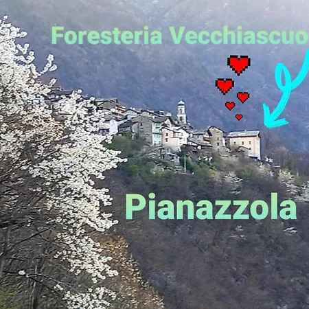 לינה וארוחת בוקר Foresteria Vecchiascuola Pianazzola צ'יאוונה