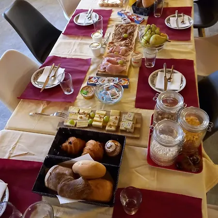 Foresteria Vecchiascuola Pianazzola Bed & Breakfast
