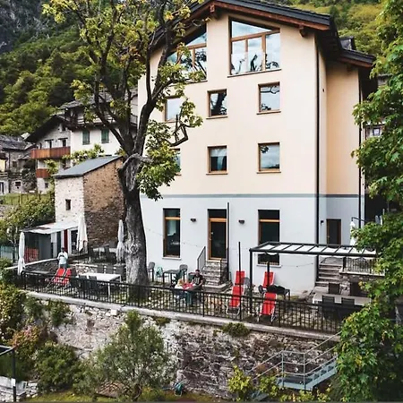 Foresteria Vecchiascuola Pianazzola Chiavenna