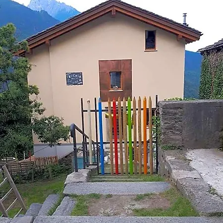 Foresteria Vecchiascuola Pianazzola Bed & Breakfast 3*