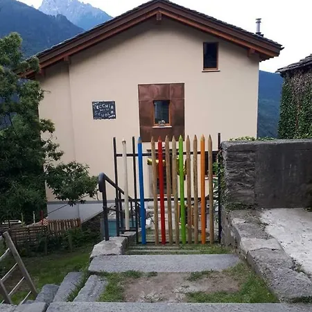Foresteria Vecchiascuola Pianazzola Panzió Chiavenna