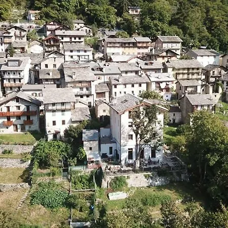 Foresteria Vecchiascuola Pianazzola Bed & Breakfast *