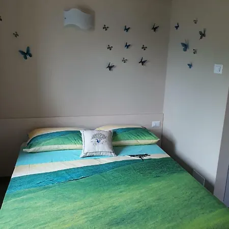 Foresteria Vecchiascuola Pianazzola B&B 키아베나